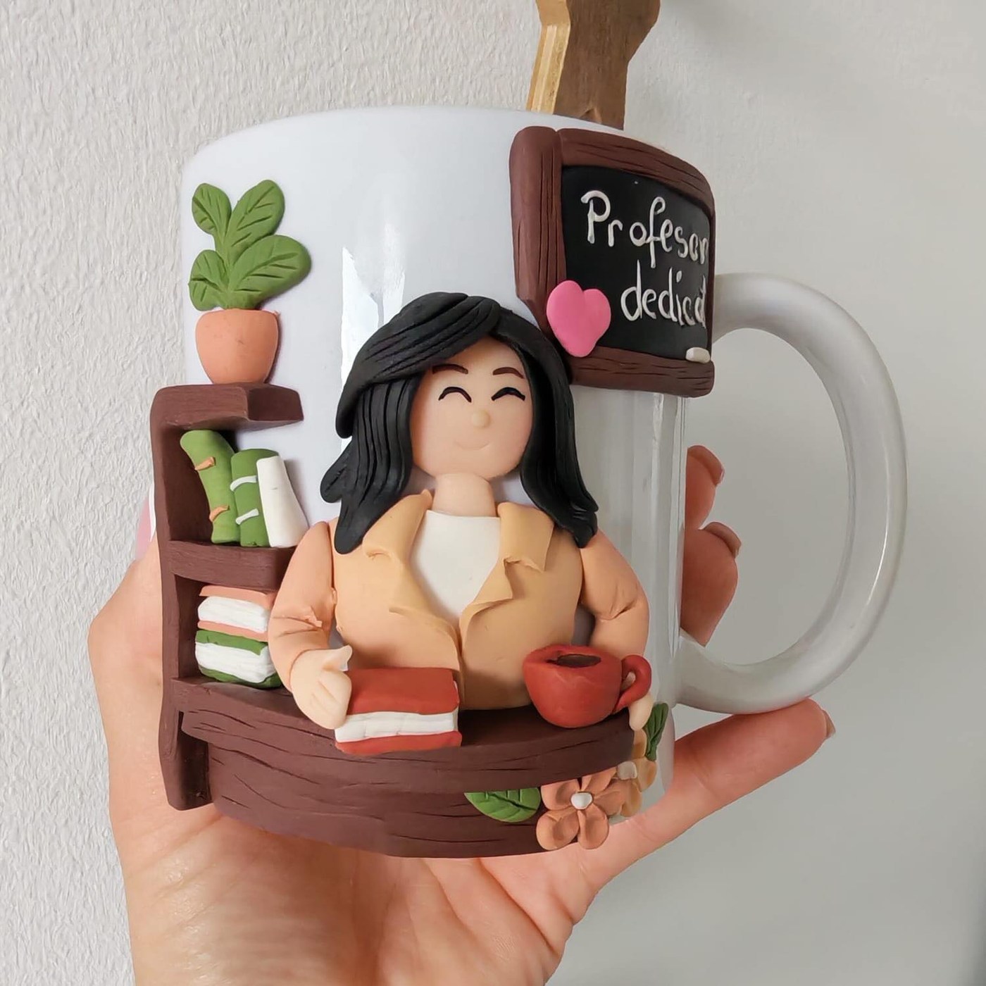 Detaliu al unei creații handmade FimoArtByAnna